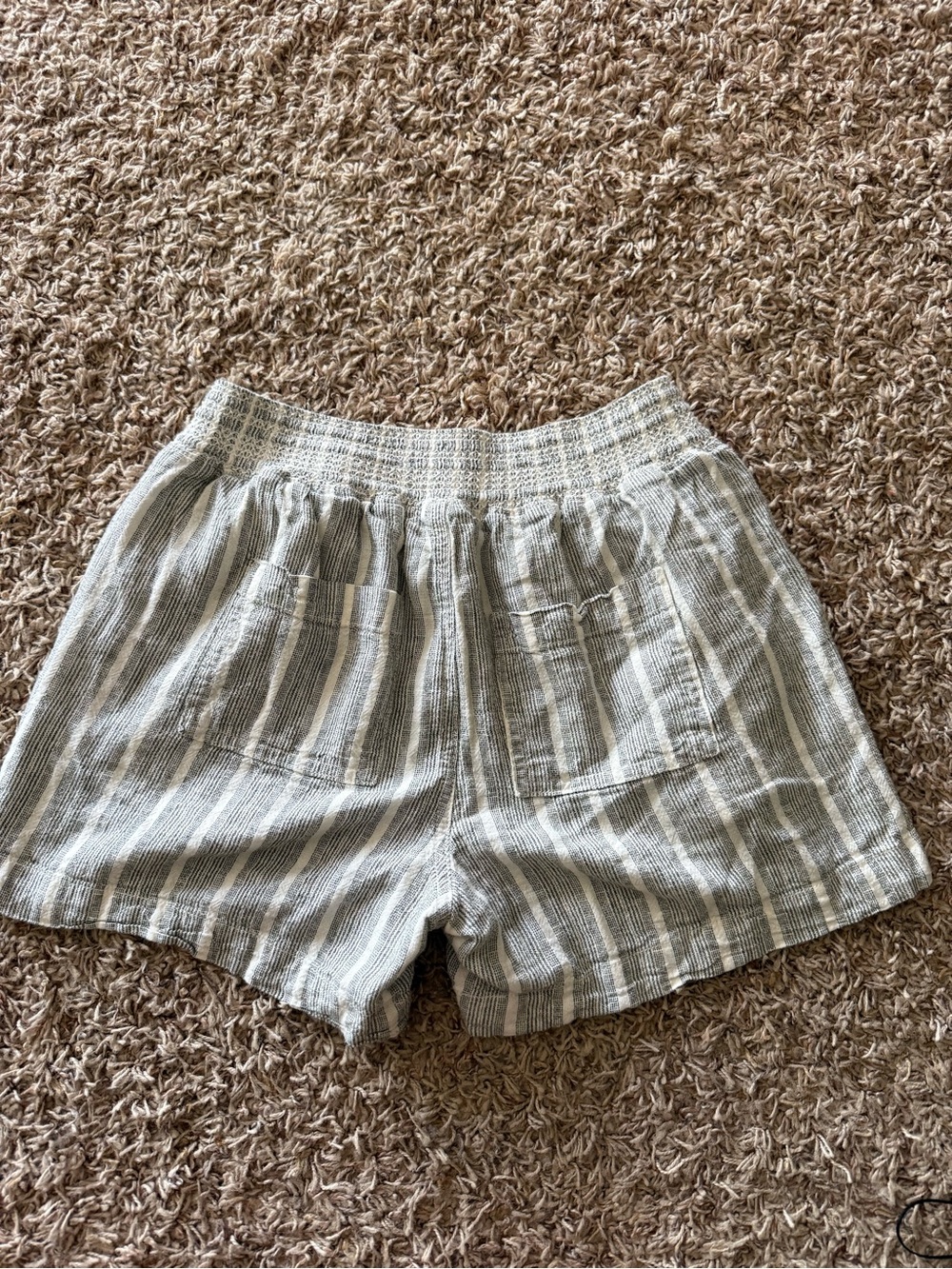 Briggs New York Lightweight Striped High-Waist Shorts - Gray & White - Picture 2 of 3